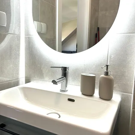 Ahoj Rewal- 450 M Do Plazy -apartament Na Pietrze- Apartman